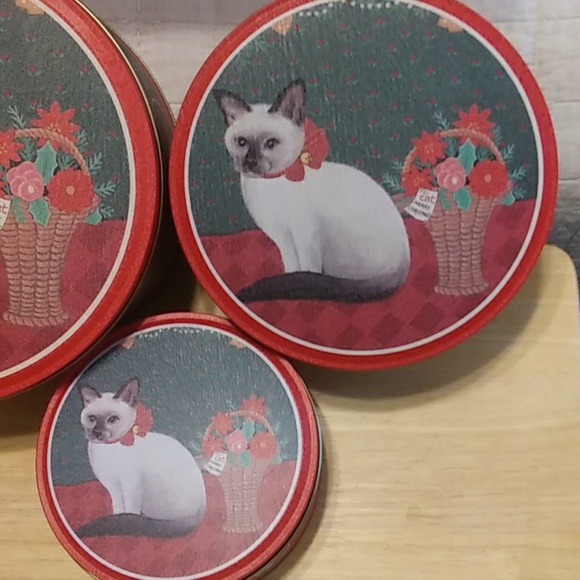 Set of three nesting Cat cookie tins, NIB - Picture 3 of 4